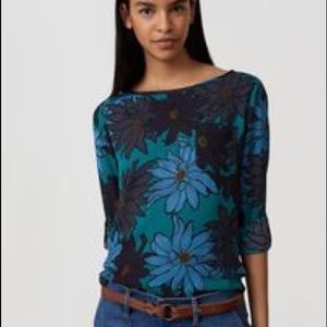 LOFT floral top size Medium